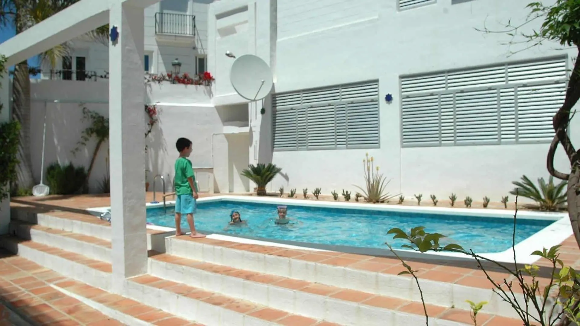 Ferienhaus Mit Privatpool Fuer 7 Personen Ca 246 Qm In Nerja, Andalusien Costa Del Sol Spanien